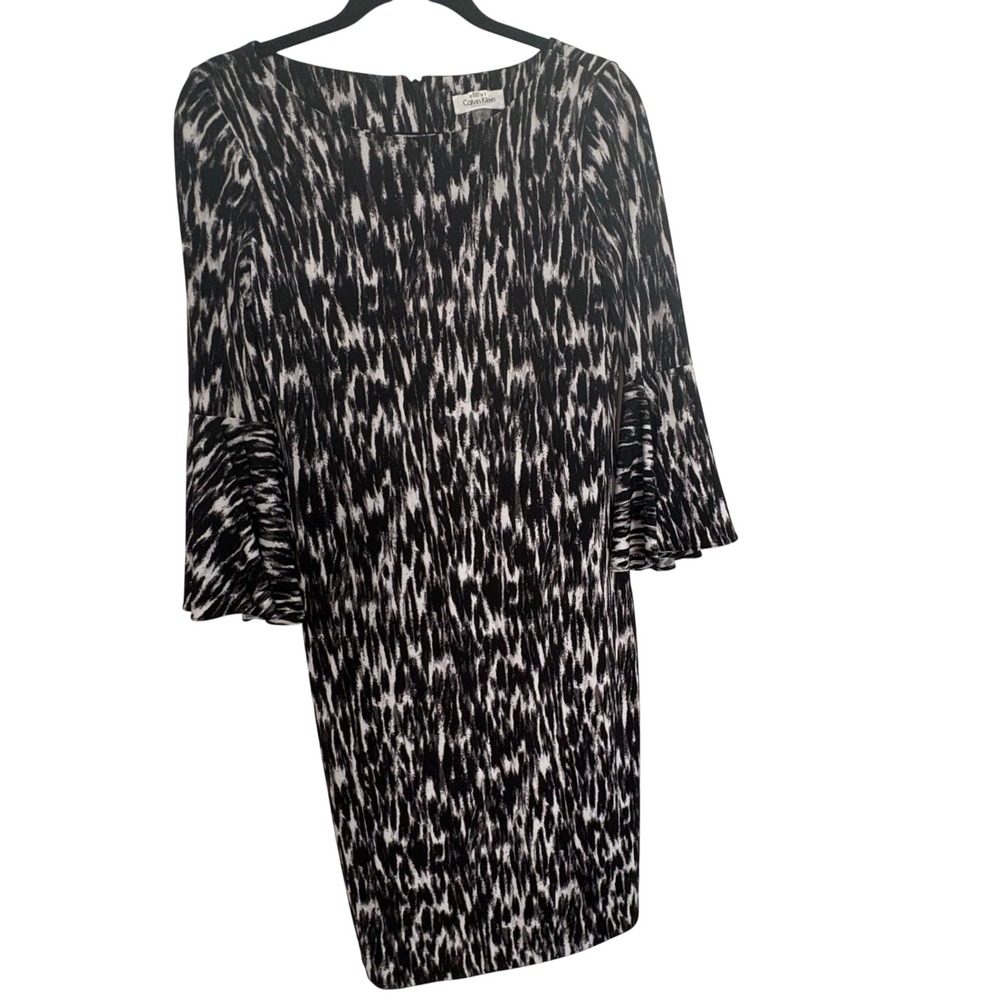 Calvin Klein Sheath Dress Womens 4 Black White Excellent Bell Sleeve CD8A333E